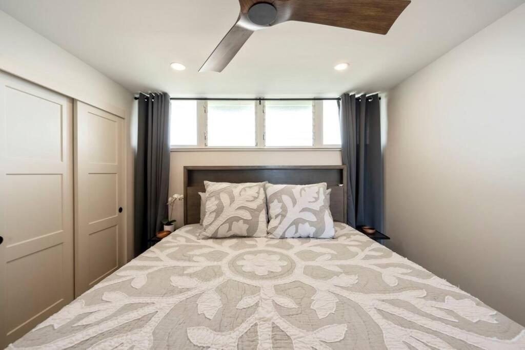 Hale Ono Loa 403- Top Floor, Ocean View, & Complete Modern Remodel Apartment Kahana Bagian luar foto