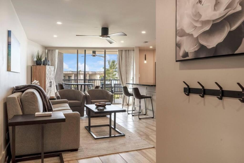 Hale Ono Loa 403- Top Floor, Ocean View, & Complete Modern Remodel Apartment Kahana Bagian luar foto