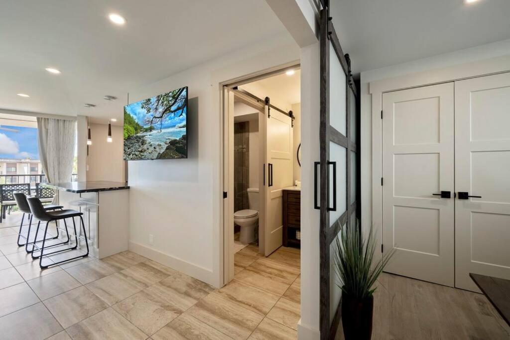 Hale Ono Loa 403- Top Floor, Ocean View, & Complete Modern Remodel Apartment Kahana Bagian luar foto